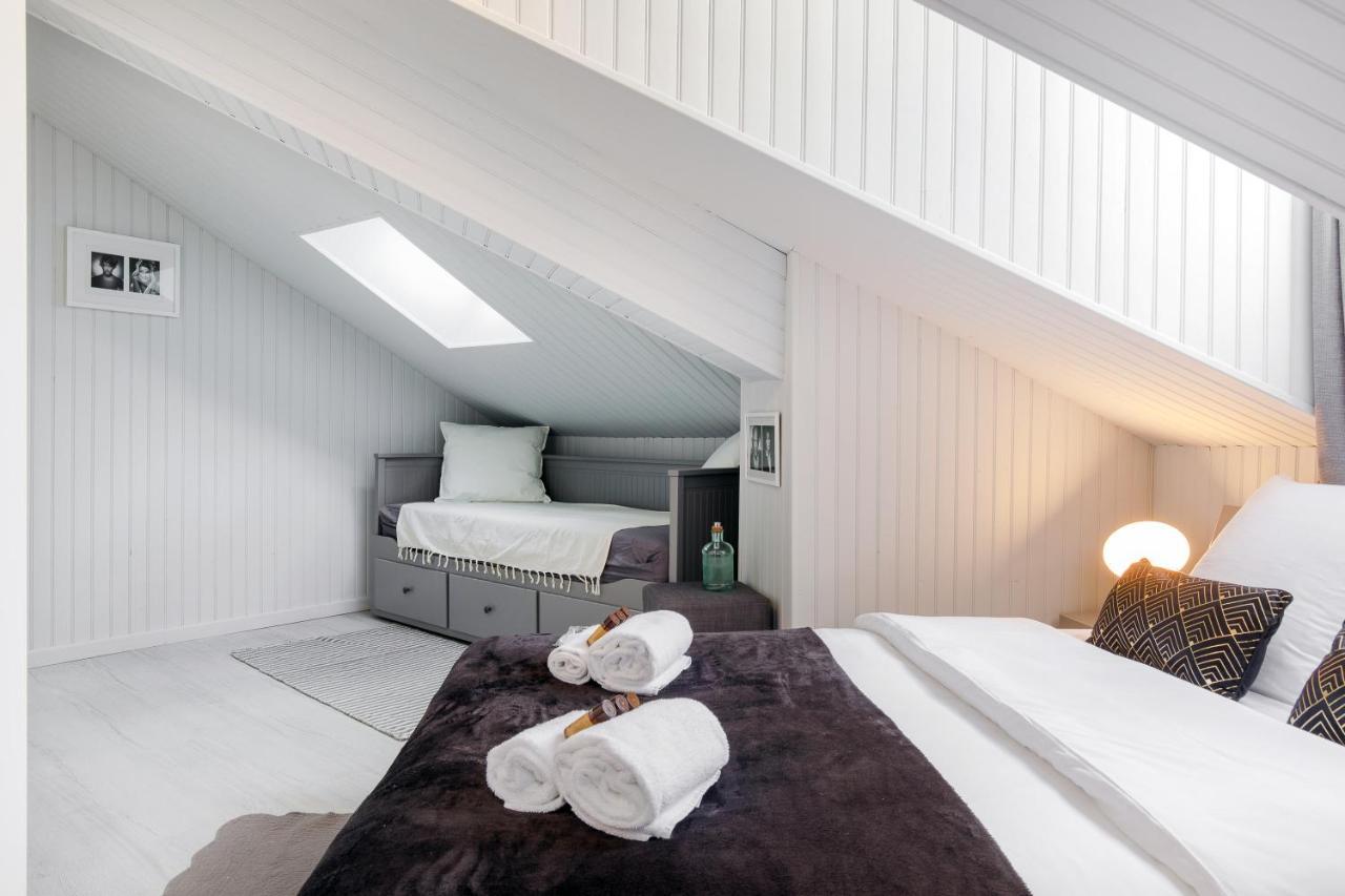 Ritual Yourhosthelper Cannes Buitenkant foto